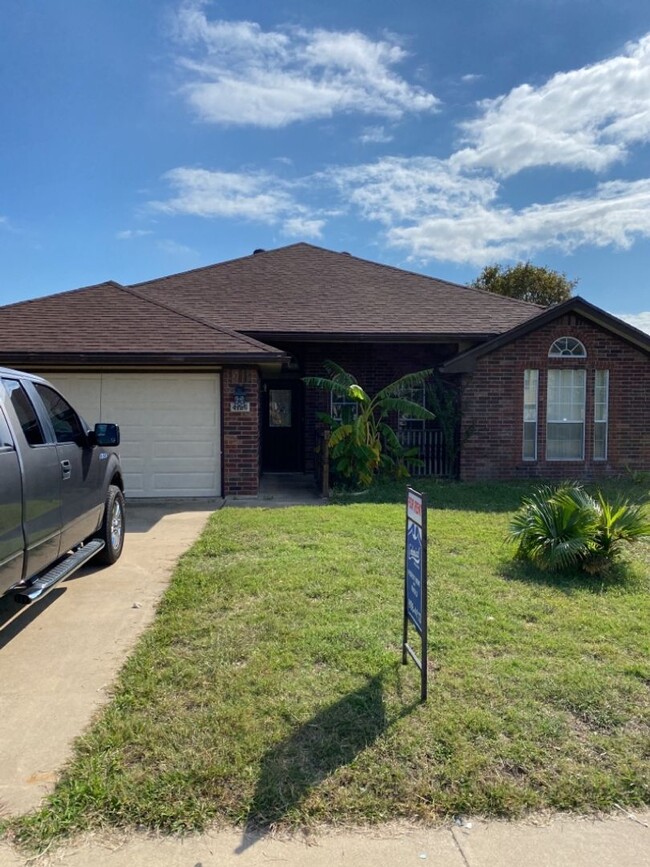 Primary Photo - 4Bd/2Ba in Killeen, TX!