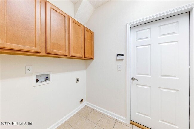Building Photo - 4569 Comanche Trail Blvd