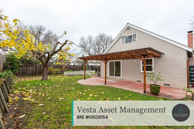 Building Photo - Spacious 4-Bedroom Home in a Desirable Concord Neighborhood