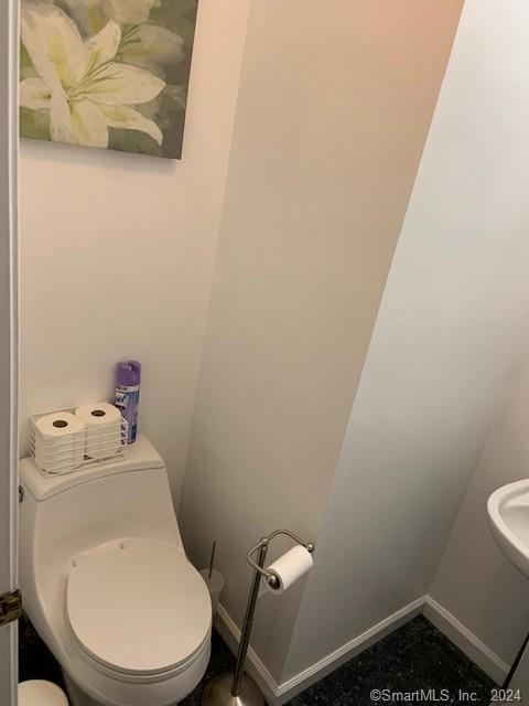 Building Photo - 9 Beech St