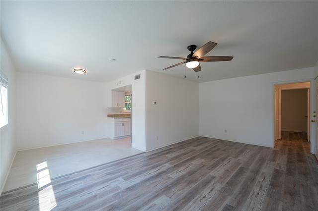Building Photo - 732 N Boulevard Terrace