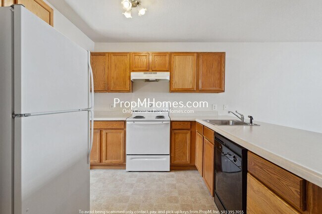 Building Photo - Cozy Two Bedroom Home in SE Portland!