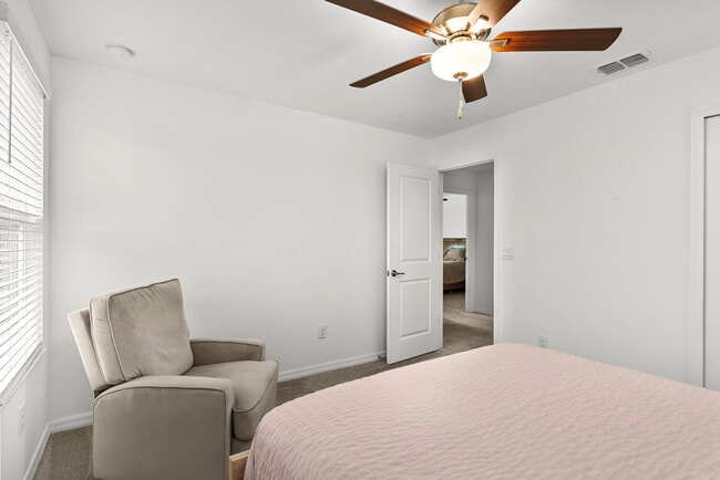 Building Photo - 1742 Red Loop