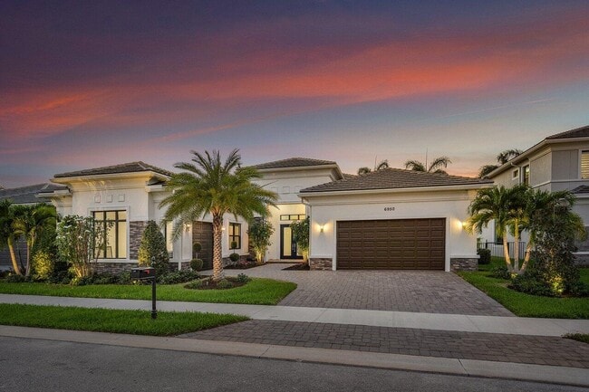 Primary Photo - 6950 NW 28th Ave