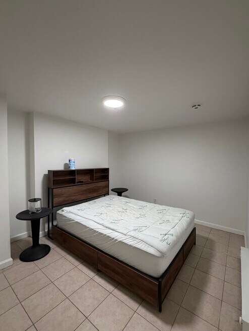 Building Photo - 173 Madison Ave