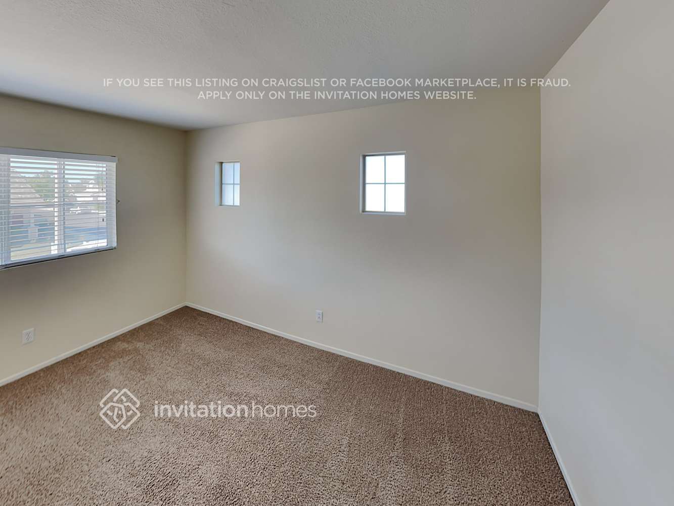 Building Photo - 4102 Periwinkle Way