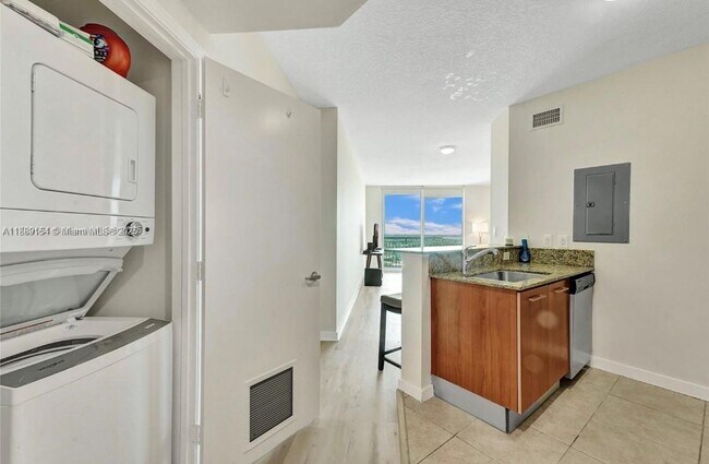 Building Photo - 9055 SW 73rd Ct