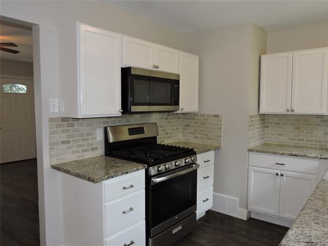 Building Photo - 12333 Oberlin Dr