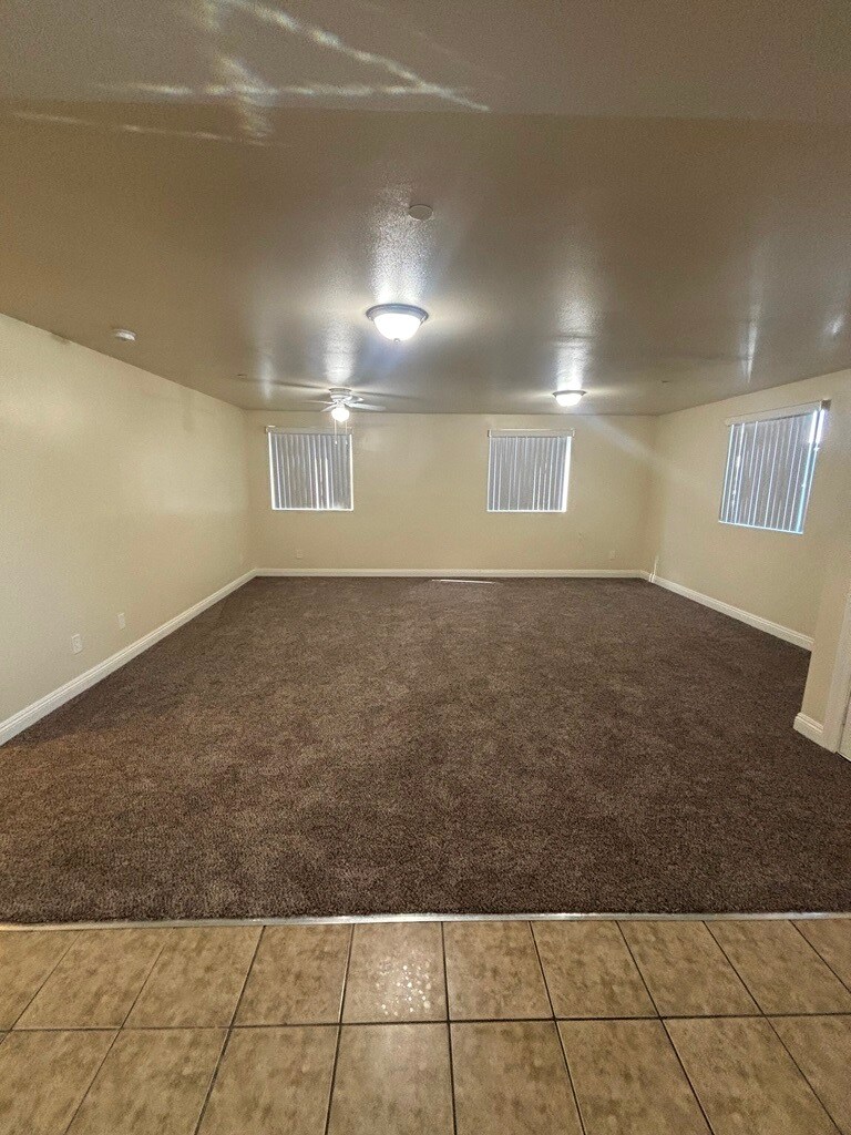 Building Photo - 620 W 52nd St