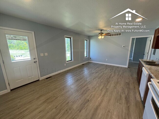 Building Photo - 5060 County Road 306