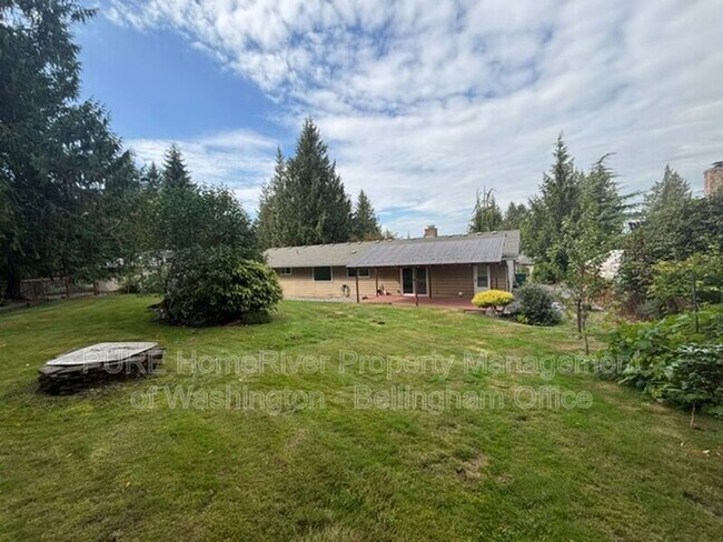 Building Photo - 3910 Pueblo Heights
