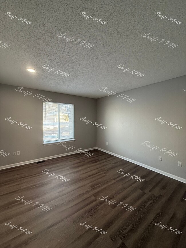 Building Photo - 8955 Hauser St