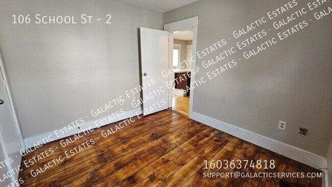 Building Photo - 106 School St