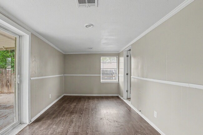 Building Photo - 2236 SW 59th Pl