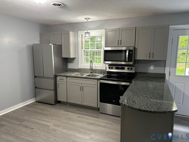 Building Photo - 2767 Birdsong Ln