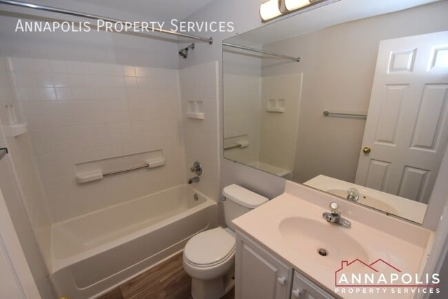 Building Photo - 619 Puritan Ct
