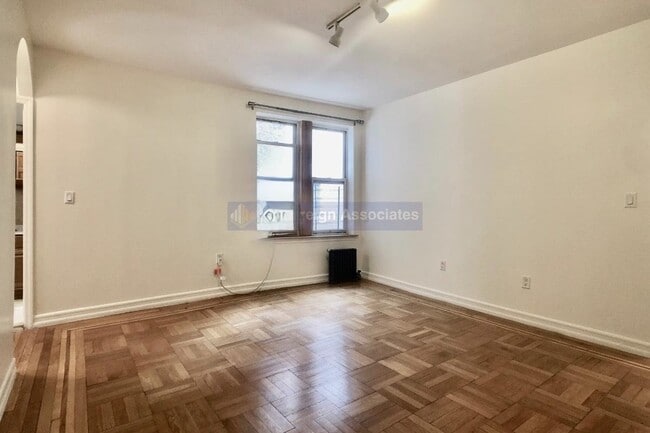 Floorplan - 175 Pinehurst Avenue
