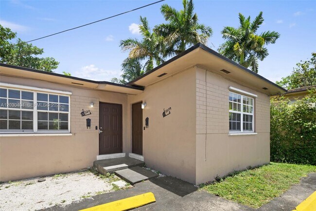 Building Photo - 3211 NW 13th Terrace