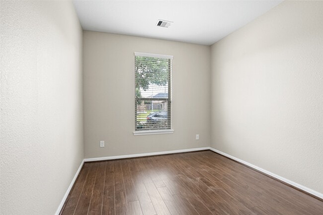 Building Photo - 6530 Bayliss Valley Ln