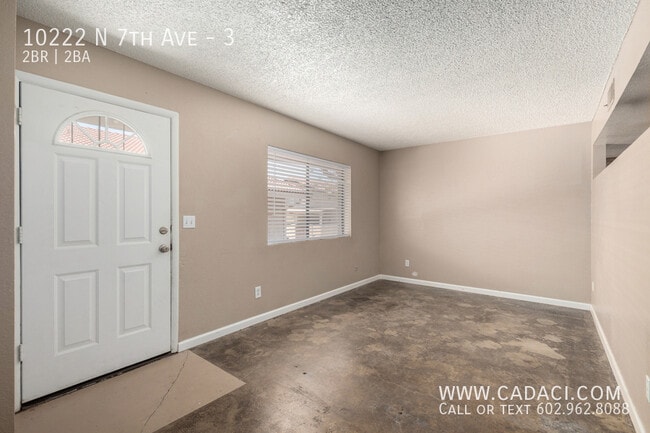 Building Photo - 10222 N 7th Ave