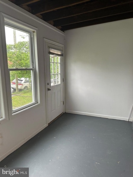 Building Photo - 134 Lynhaven Dr