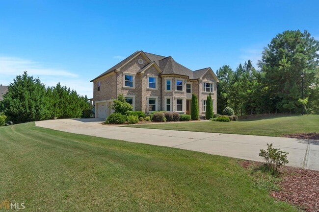 Building Photo - 2481 Lake Erma Dr