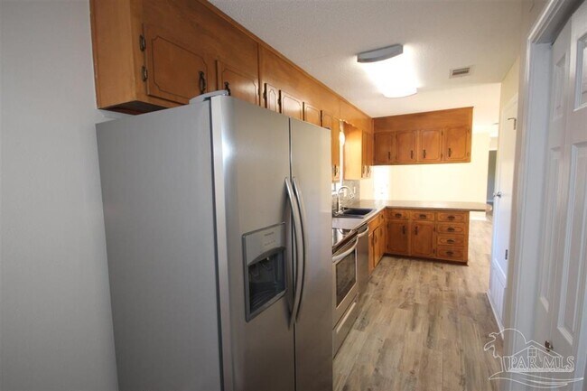 Building Photo - 4774 Gregg Ave