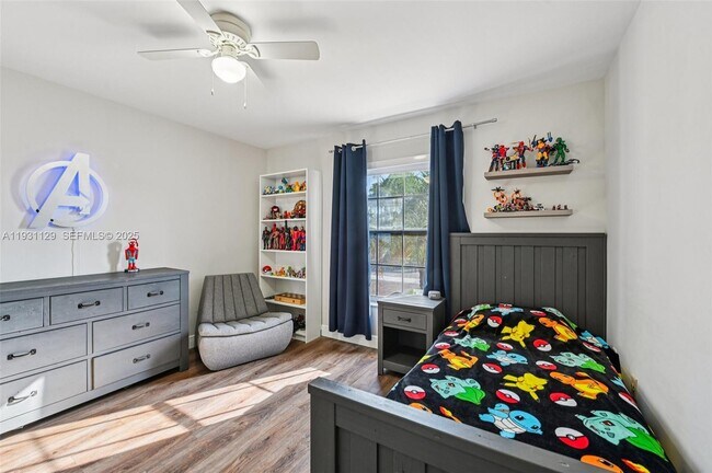 Building Photo - 1356 NW 192nd Ave