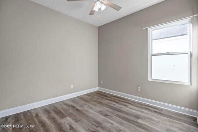 Building Photo - 640 Begonia St