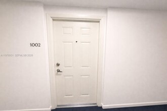 Building Photo - 219 NW 12th Ave