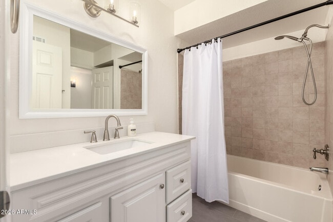 Building Photo - 3136 N 38th St