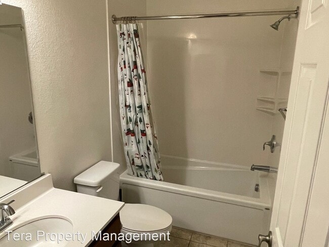 Building Photo - 3 br, 3 bath House - 1506 McCandless Dr
