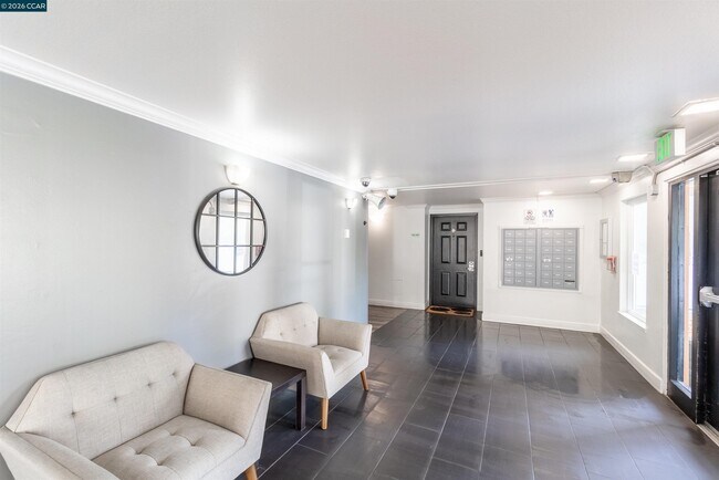 Building Photo - 1315 A St