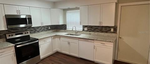 Building Photo - 1624 Coral Way