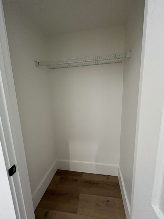 3rd bedroom closet - 112 W Oldham Ave