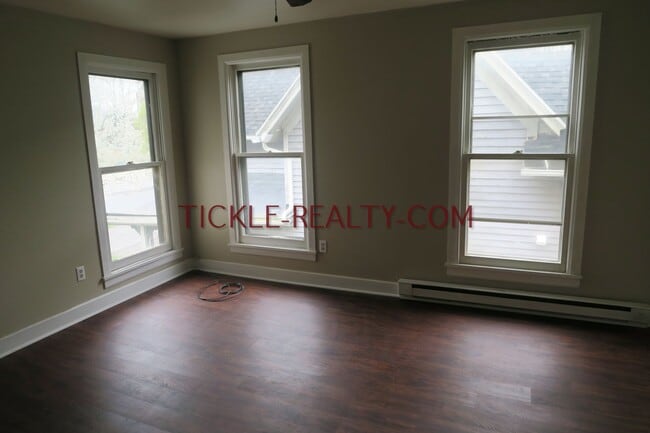 Building Photo - 9 Lafayette Pl