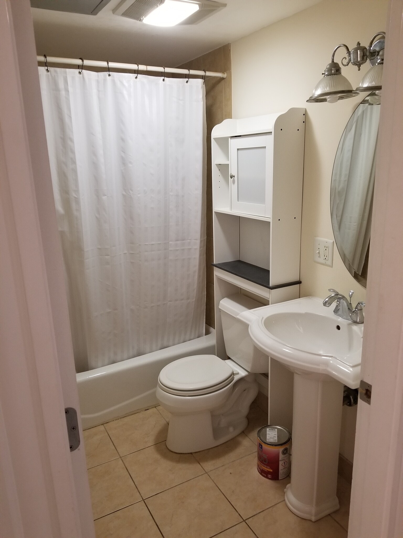 Building Photo - 45 W Broadway