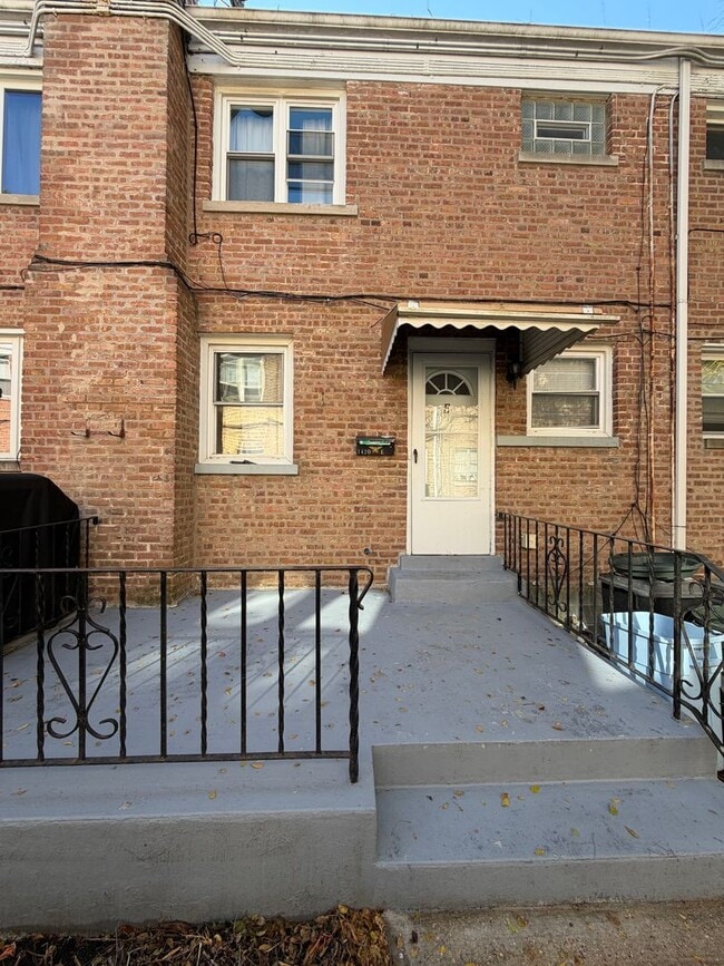 Building Photo - 1420 N Harlem Ave