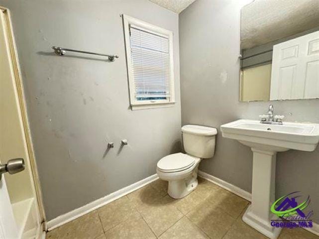 Building Photo - 140 Spencer Hill Ct