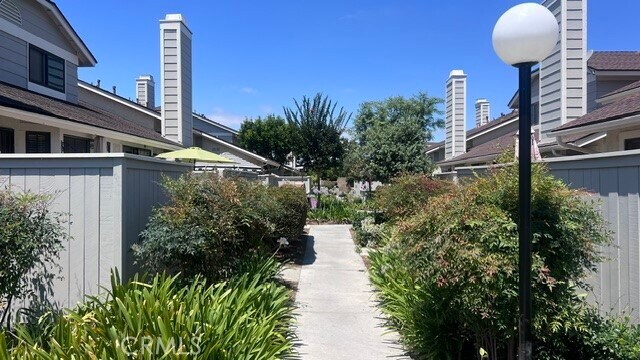Building Photo - 1700 W Cerritos Ave
