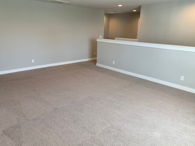 Building Photo - 6842 Valley Brook Trace