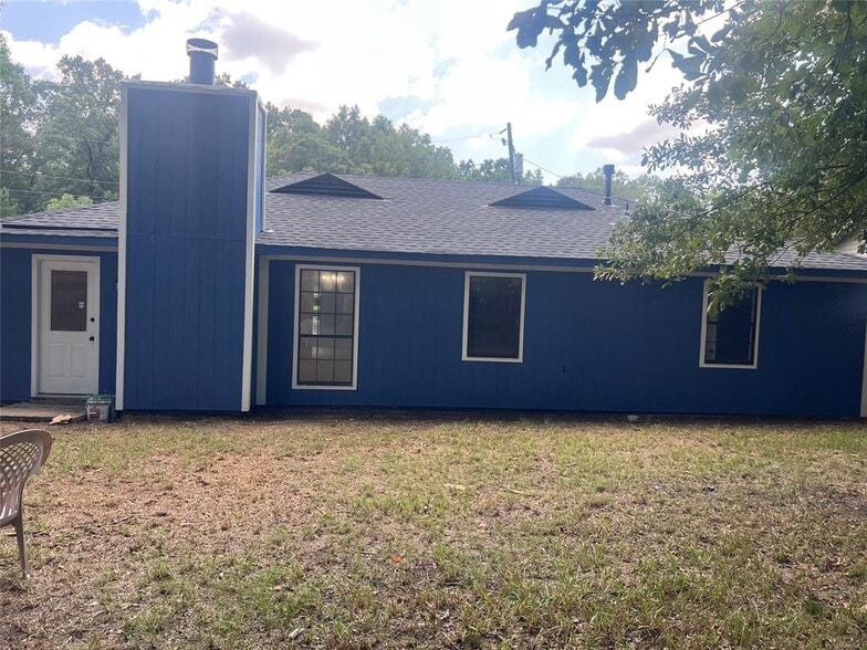 Building Photo - 3309 Cross Ridge Rd