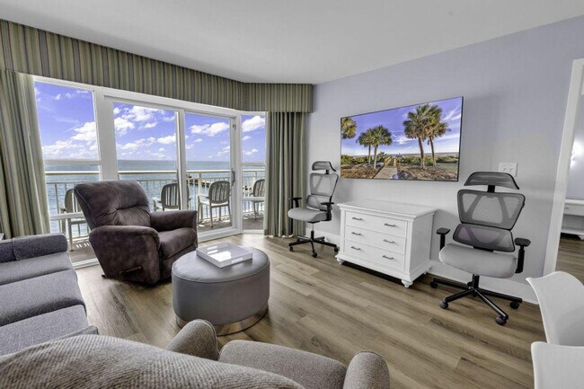 Building Photo - 2506 N Ocean Blvd