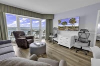 Building Photo - 2506 N Ocean Blvd