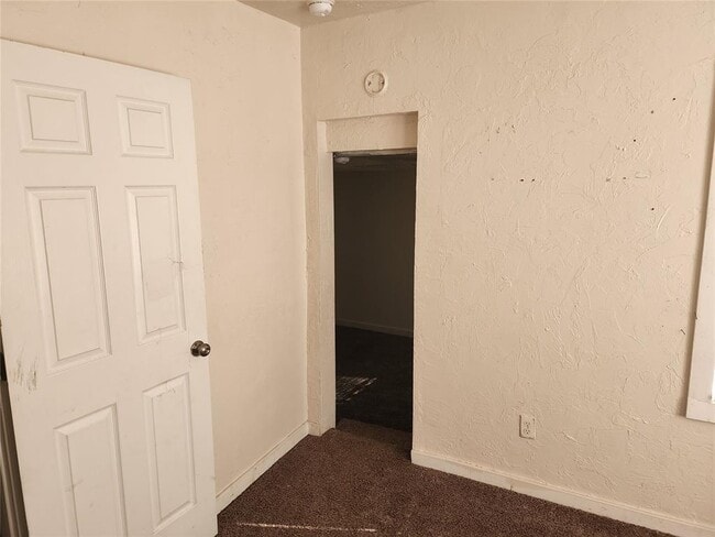 Building Photo - 616 NW 36th St