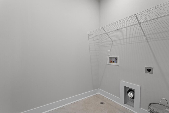 Building Photo - 148 Norwell Ln