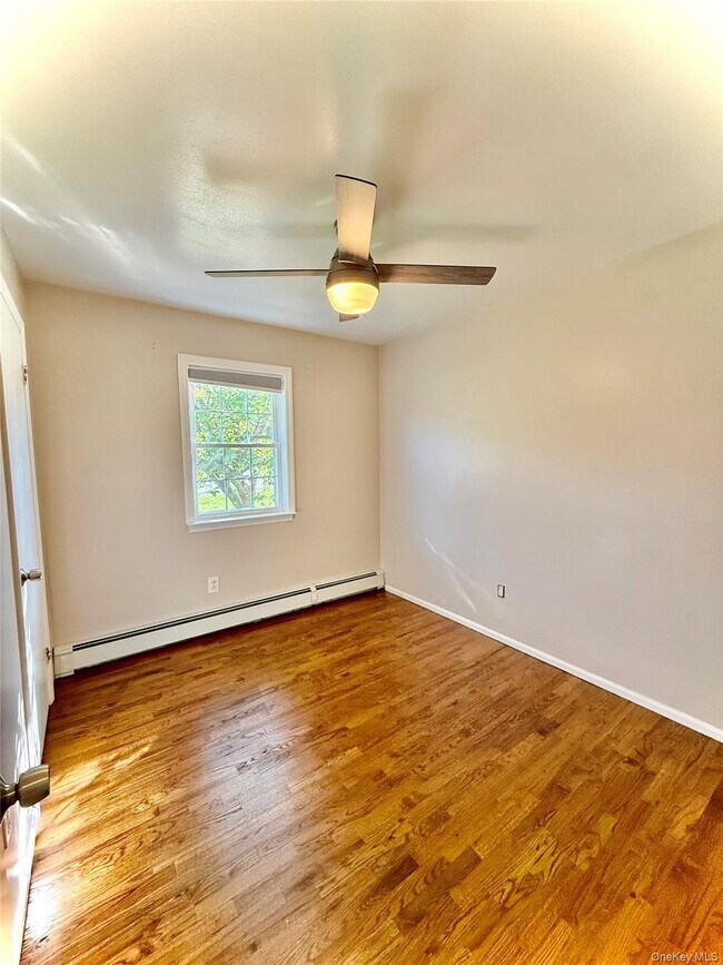 Building Photo - 273 N Brewster Rd