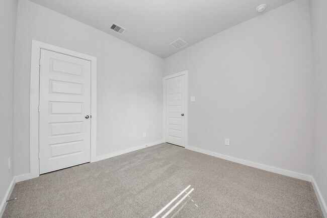 Building Photo - 16981 Juniper Blossom Bnd