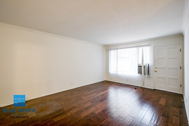 Building Photo - 426 Rexford Dr