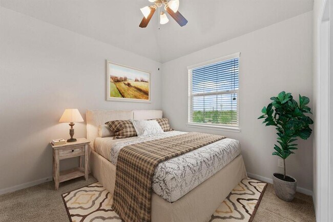 Building Photo - 9611 Knights Station Dr